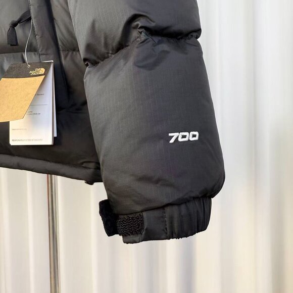 The North Face 1996 Retro Nuptse 700 Fill Packable Jacket - Picture 8 of 9